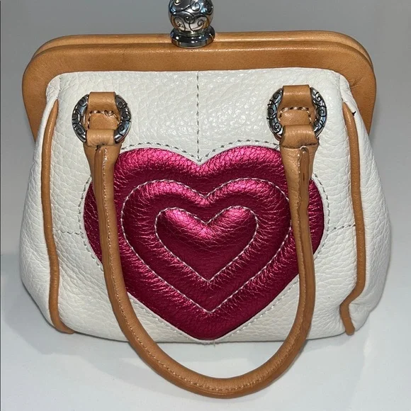 Like New Brighton Mini Heart Leather Kisslock Crossbody Purse (white and pink) - Picture 14 of 16